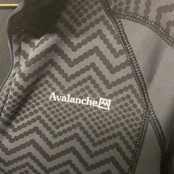 Avalanche black and gray quarter zip pullover - Picture 2 of 5